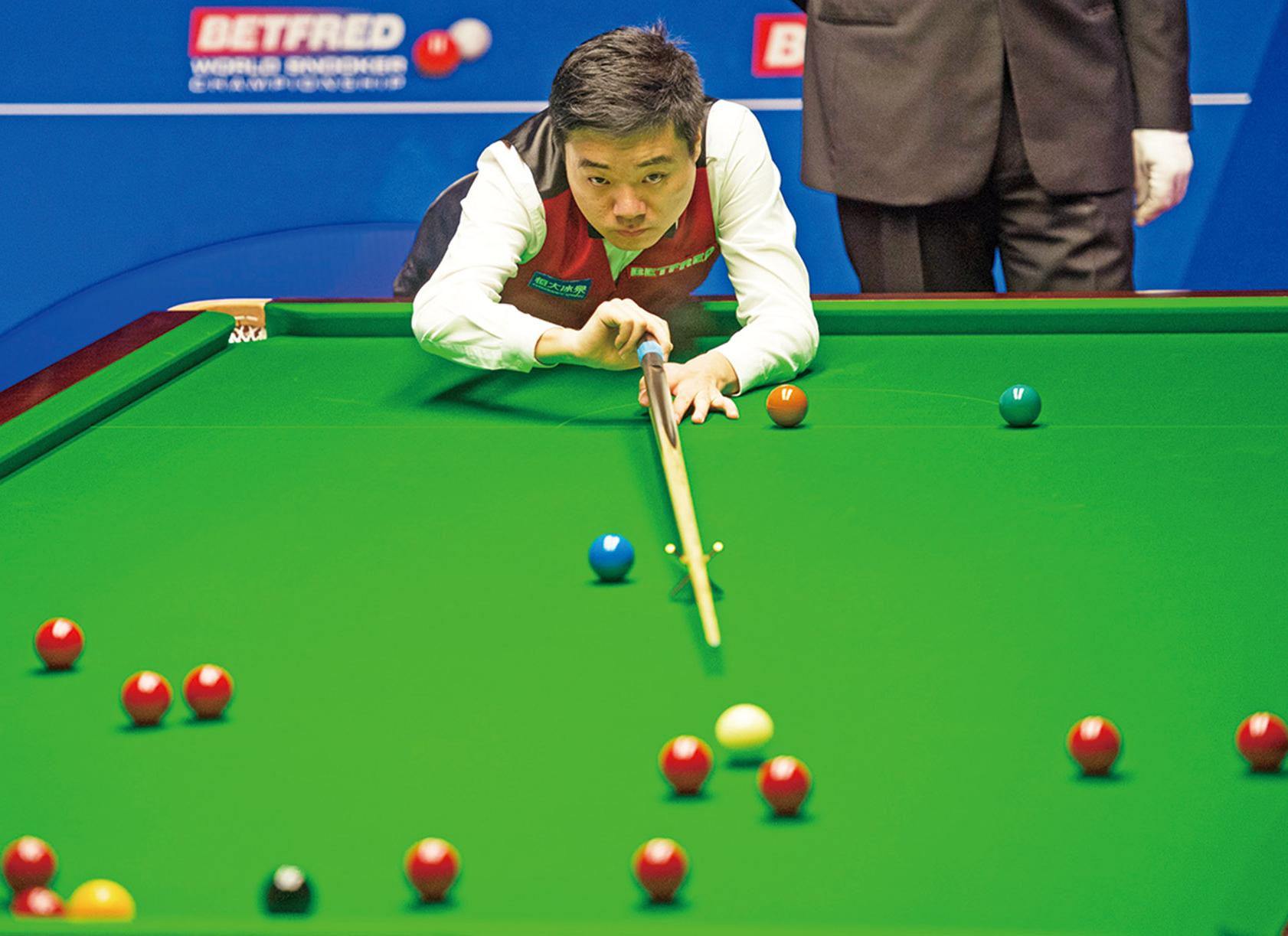 缺乏谨慎的 缺乏谨慎的