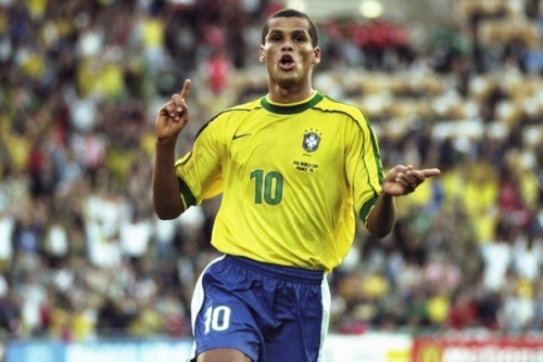 赢得了全场 赢得了全场