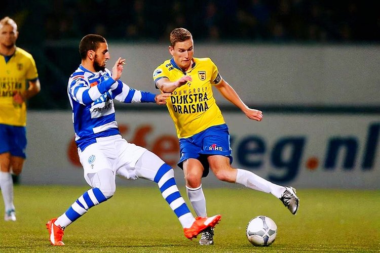 人出战亚巡 人出战亚巡