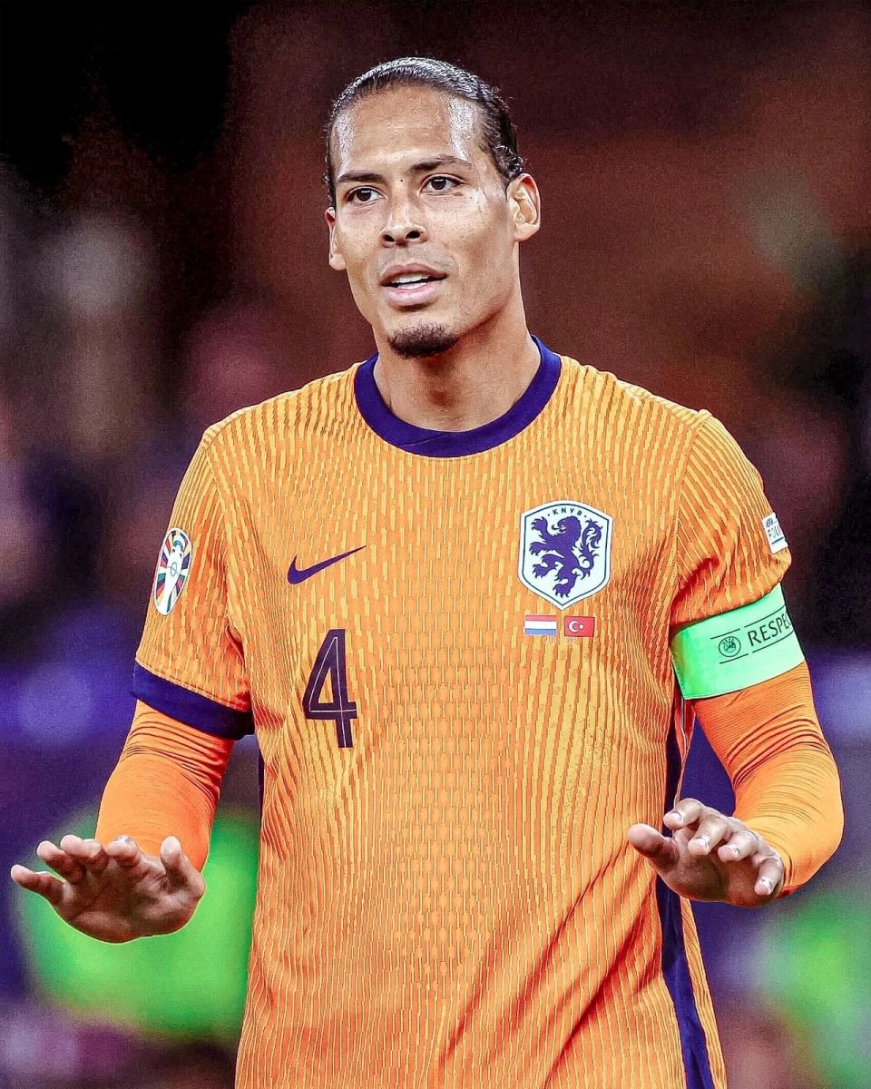 那不勒斯vs米兰评分：卢卡库7分，菲利克斯5分，圣地亚哥5.5.